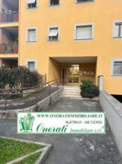 Foto AV-2 Trilocale in vendita a Settecamini