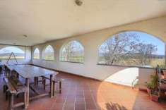 Foto AZIENDA AGRICOLA in Vendita, pi di 6 Locali, 400 mq, SUVERETO