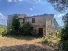 Foto Azienda agricola in Vendita, pi di 6 Locali, 605400 mq (GUBBIO)