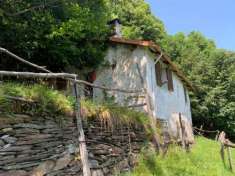 Foto Baita in vendita a Musso (CO) con 3000 mq di terreno