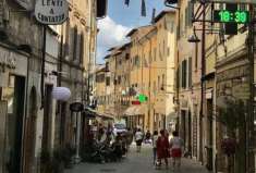 Foto Bar in vendita a Poggibonsi