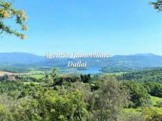 Foto Barberino di Mugello - Propriet  rurale con colonica, fienile e terreno