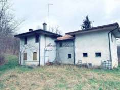 Foto BIFAMILIARE di 8 vani e di 120 mq (VOLPAGO DEL MONTELLO) rif. 25-MR008