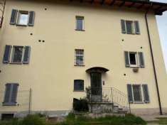 Foto Bilocale  su due livelli e posto auto a Noceto