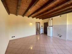 Foto BILOCALE CON BALCONE