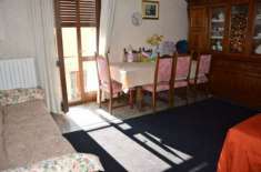 Foto BILOCALE CON CUCINA SEPARATA