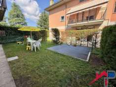 Foto Bilocale con giardino