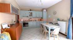 Foto Bilocale in centro paese a piano terra