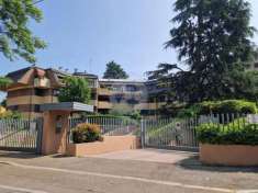 Foto Bilocale in vendita  Monza, Via Donizetti 38  Zona Parco