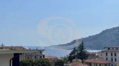 Foto Bilocale in vendita a Ospedaletti