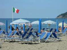 Foto Bilocale in vendita a Sarzana