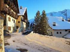 Foto Bilocale panoramico con balcone a Grangesises