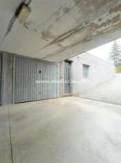 Foto Box / Garage di 15 m in vendita a Premolo