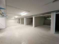 Foto Box / Garage di 35 m in vendita a Como