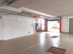 Foto Box in vendita a Ancona