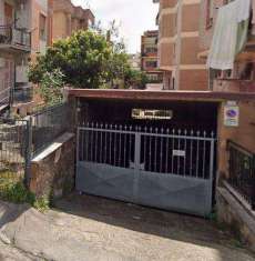 Foto Box in vendita a Aprilia