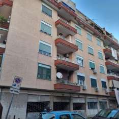 Foto Box in vendita a Casoria