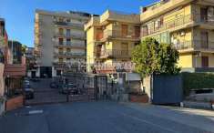 Foto Box in vendita a Gravina Di Catania