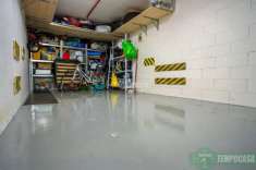 Foto Box in vendita a Rapallo