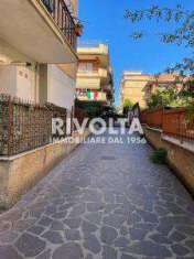 Foto Box in vendita a Roma