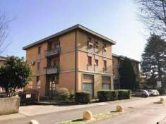 Foto Brescia nord - Spazioso ufficio / negozio con ampio locale magazzino