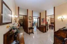 Foto Brugherio Centro residenziale Edilnord Cigni - 5 locali con box Euro 389.000,00