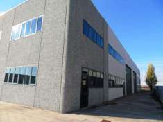 Foto Capannone a Cento - Rif. renaboston