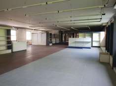 Foto Capannone commerciale in vendita a Lucca 1800 mq  Rif: 1057790