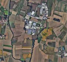 Foto Capannone in Vendita, 1 Locale, 1200 mq, Poirino