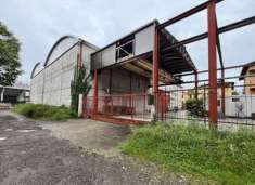 Foto Capannone in Vendita, 1 Locale, 1292 mq, Varese