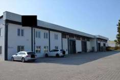 Foto Capannone in Vendita, 1 Locale, 2351 mq, Selvazzano Dentro