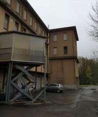 Foto Capannone in Vendita, 1 Locale, 2661 mq, Langhirano