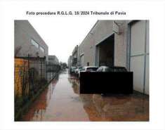 Foto Capannone in Vendita, 1 Locale, 547 mq, Robecco sul Naviglio