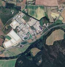 Foto Capannone in Vendita, 1 Locale, 946,56 mq, Panicale