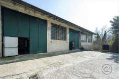 Foto Capannone in Vendita, 3 Locali, 350 mq, Varese (San Fermo)