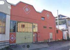 Foto Capannone in Vendita, 5 Locali, 1100 mq, Varese (Varese e limitr