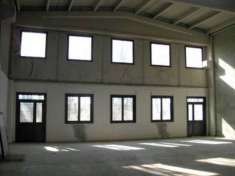 Foto Capannone in Vendita a Peschiera Borromeo