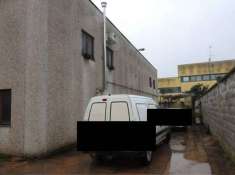 Foto Capannone in Vendita a Robecco sul Naviglio