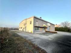 Foto Capannone in vendita a Tavagnacco - 1 locale 800mq