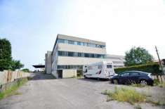 Foto Capannone in vendita a Torre Boldone - 13 locali 1760mq