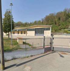 Foto Capannone in Vendita a Verano Brianza Via dei Mulini,  25