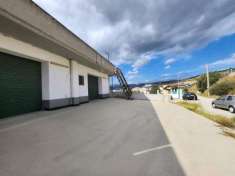 Foto Capannone Industriale - Satriano . Rif.: 32821