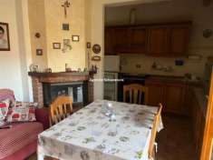 Foto CAPPONE VENDESI APPARTAMENTO INDIPENDENTE POSTO AL PIANO PRIMO E TERRA SU BIFAMILIARE CON AMPIO SCOPERTO ESCLUSIVO