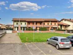 Foto Casa a schiera a Castelvetro Piacentino - Rif. 25211