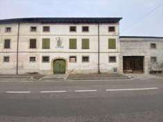 Foto Casa a schiera in Vendita, 3 Locali, 170 mq (Galleriano)