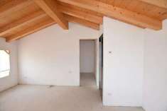 Foto CASA AFFIANCATA in Vendita, pi di 6 Locali, 175 mq, PEDEROBBA