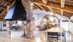 Foto CASA AFFIANCATA in Vendita, pi� di 6 Locali, 546 mq, BREGANZE