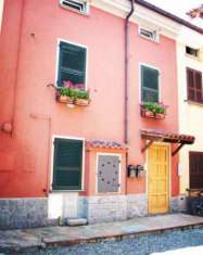 Foto Casa bifamiliare, colline tra Val Tidone e Oltrep Pavese