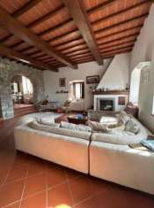 Foto Casa colonica in vendita a Calenzano - 4 locali 115mq