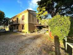 Foto Casa colonica in vendita a Casale Marittimo